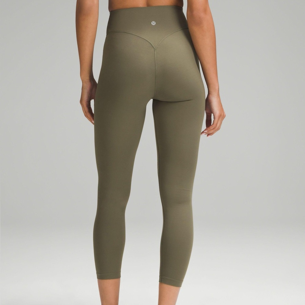 Lululemon Breezethrough High-Rise Leggings 25” - Picture 2 of 6